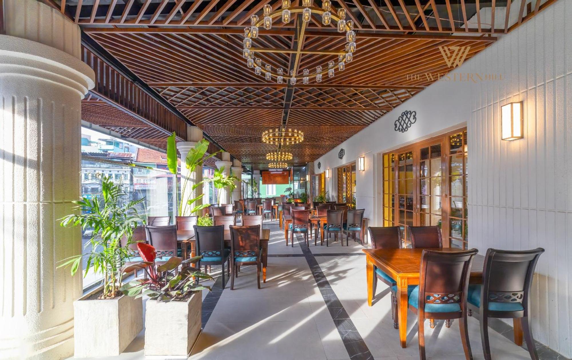 The Western Hill Dalat Hotel Buitenkant foto