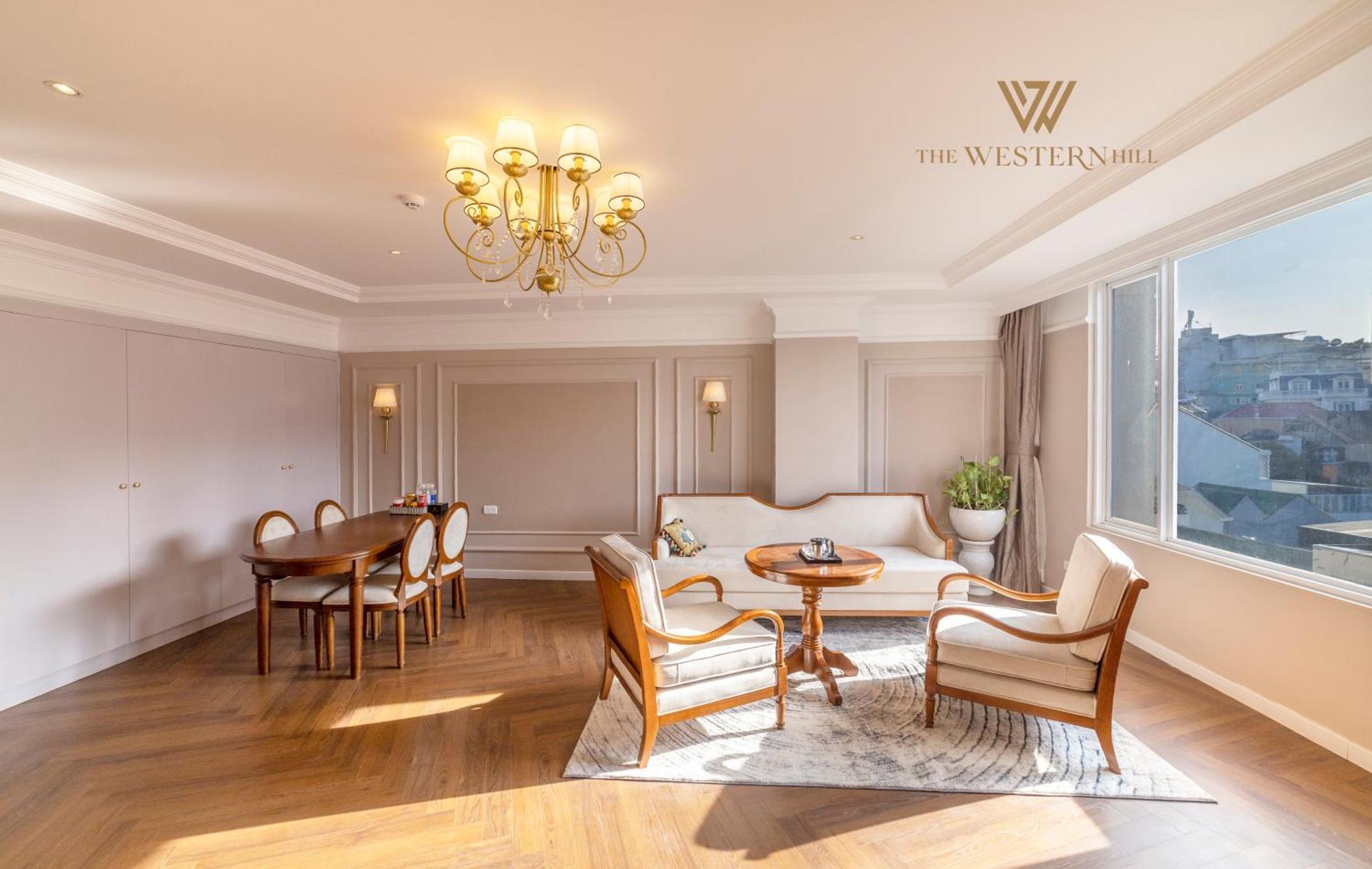 The Western Hill Dalat Hotel Buitenkant foto