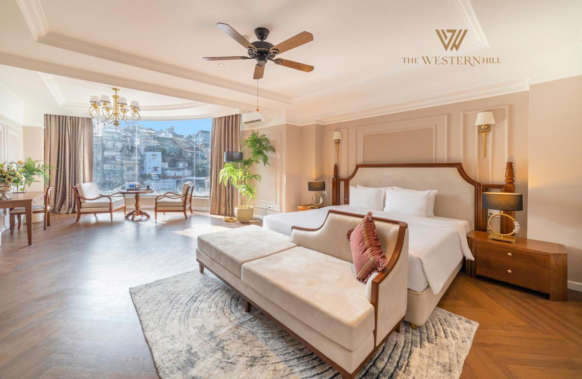 The Western Hill Dalat Hotel Buitenkant foto