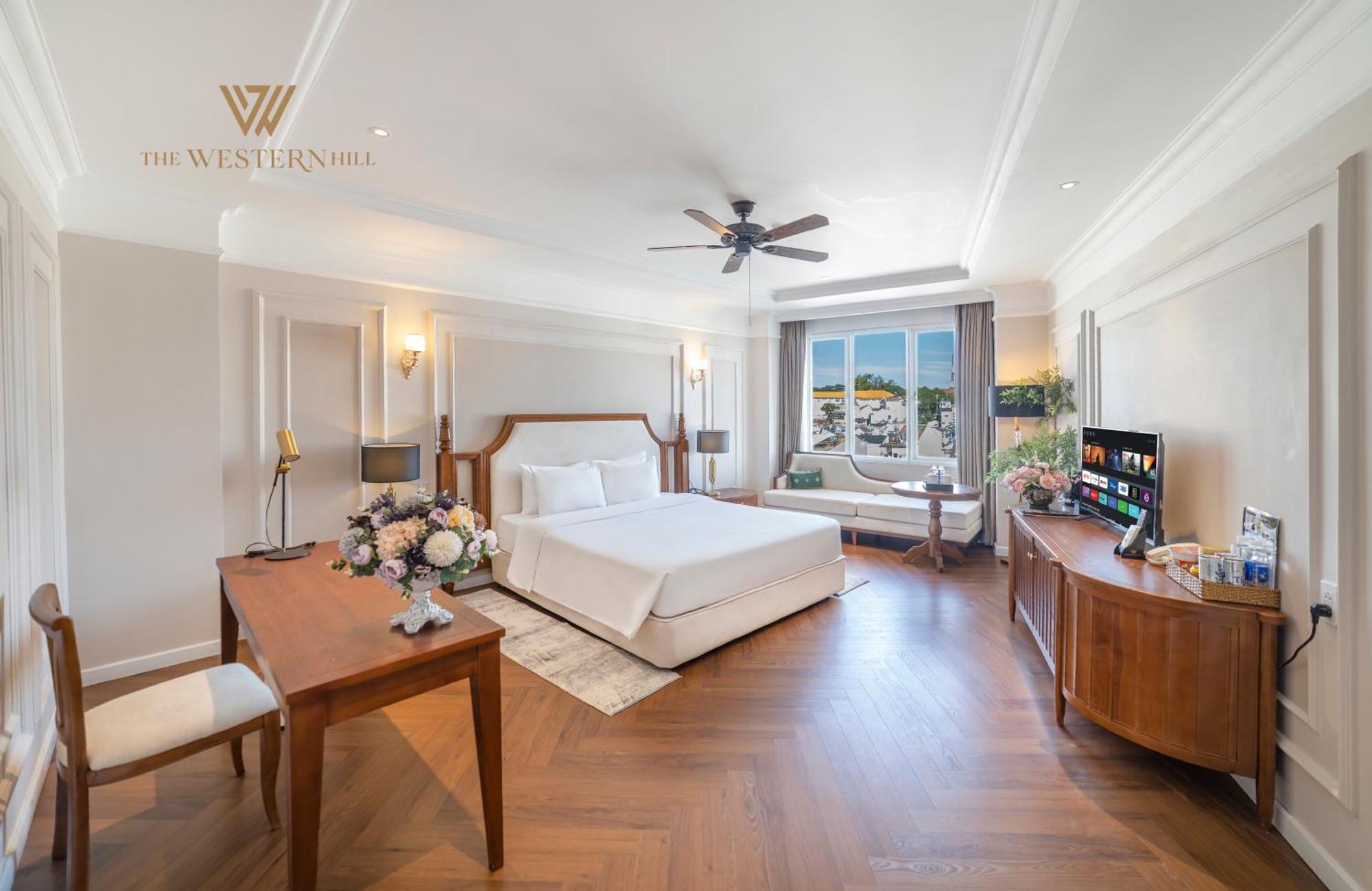 The Western Hill Dalat Hotel Buitenkant foto